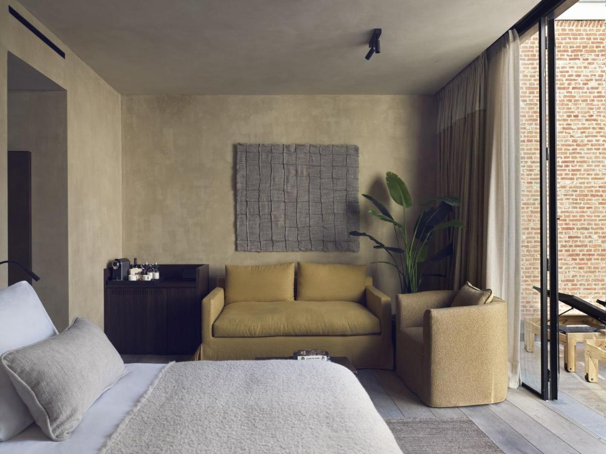 Botanic Sanctuary Antwerp - The Leading Hotels Of The World Exterior foto A room at the hotel